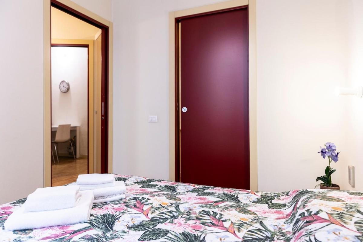 Easy Central Flat Milán Exterior foto